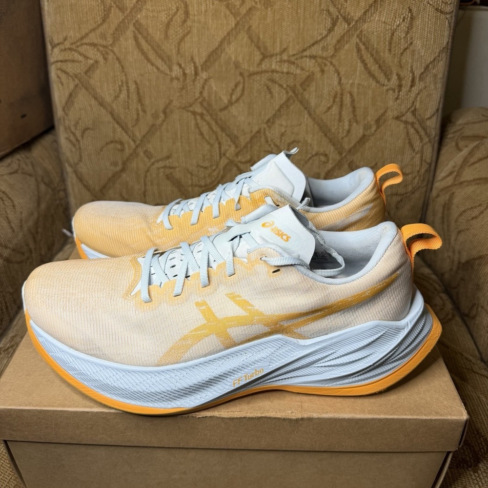 ASICS Superblast Fellow Yellow Light Blue 1013A127-400 Men's 11.5 Running Shoes